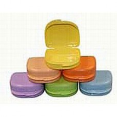 denture box Large Rainbow color without vents Specification:82*85*46mm Color:Light Yellow,L Psd