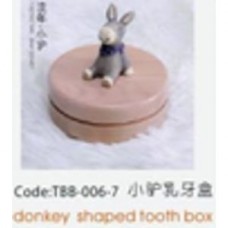 TBB-006-7 Зубная коробка с фигуркой ослика Donkey shaped toothbox CHN